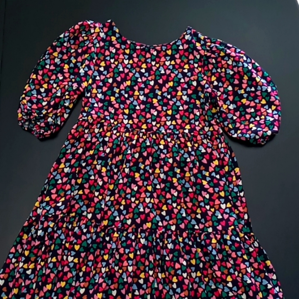 Girl's H&M heart dress.